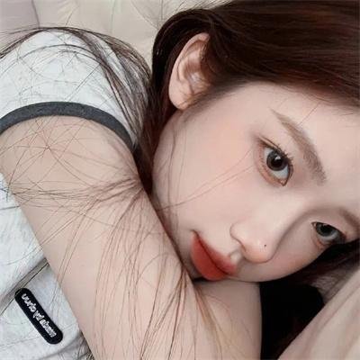 女警撞到夫